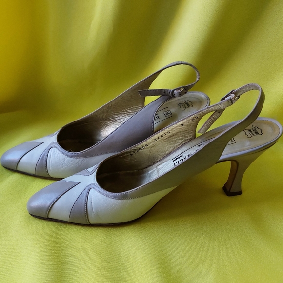 Vintage Woman Shoes All Leather by Bruno Magli Made in Italy Size 8 1/2 AAAA - Picture 4 of 13